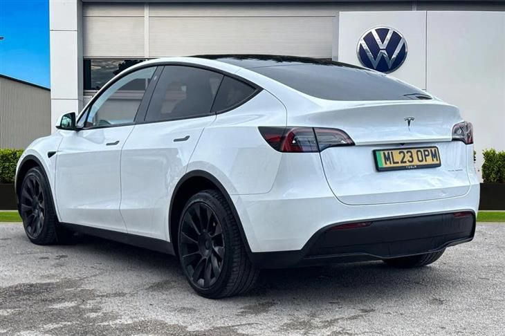 Tesla Model Y Tesla Model Y (Dual Motor) Long Range Auto 4WDE 5dr — миниатюра 2