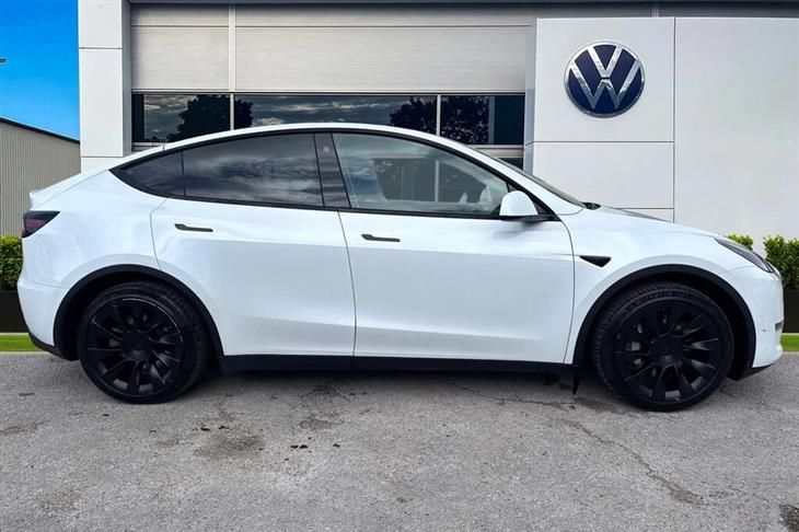 Tesla Model Y Tesla Model Y (Dual Motor) Long Range Auto 4WDE 5dr — миниатюра 3