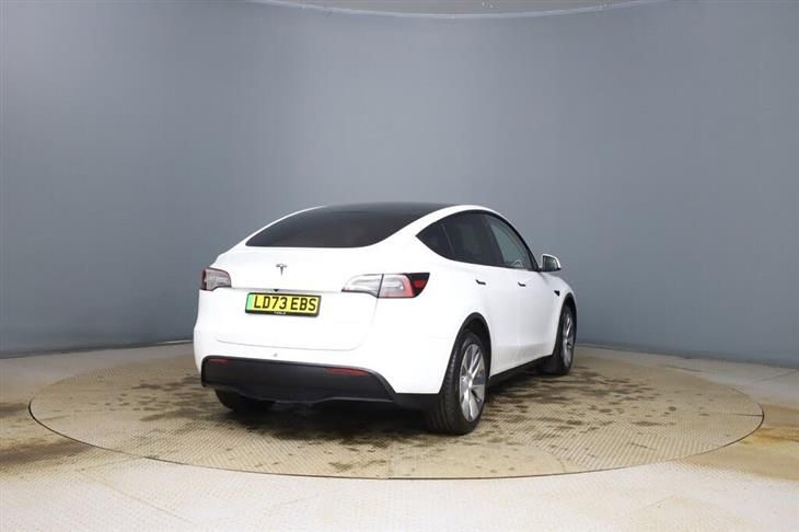 Tesla Model Y Tesla Model Y (Dual Motor) Long Range SUV 5dr Electric Auto 4WDE (384 bhp) Expansive Glass Roof, Heated Seats, Heated Steering W — миниатюра 4