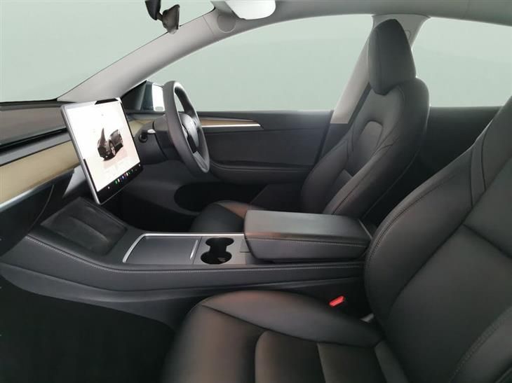 Tesla Model Y Tesla Model Y (Dual Motor) Long Range SUV 5dr Electric Auto 4WDE (384 bhp) — миниатюра 4