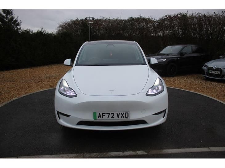 Tesla Model Y Tesla Model Y Long Range — миниатюра 3