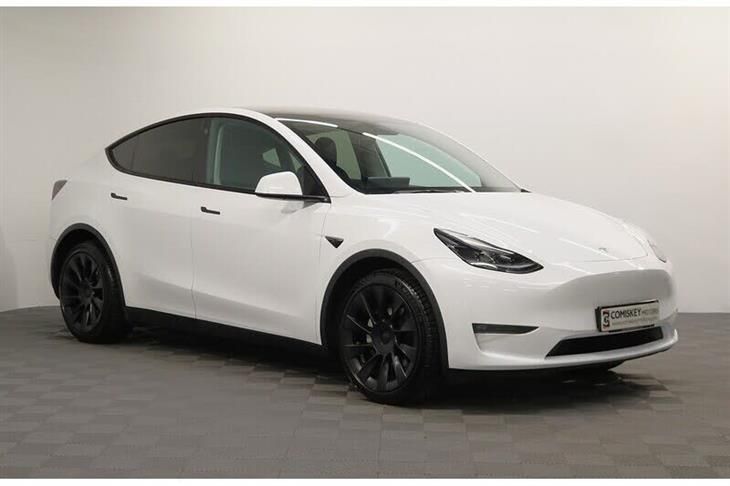 Tesla Model Y Tesla Model Y Long Range — миниатюра 1