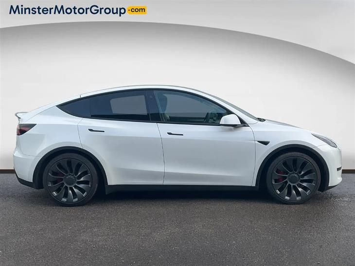Tesla Model Y Tesla Model Y PERFORMANCE AWD — миниатюра 2