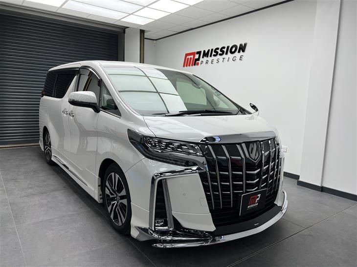 Toyota Alphard cars for sale | PistonHeads UK