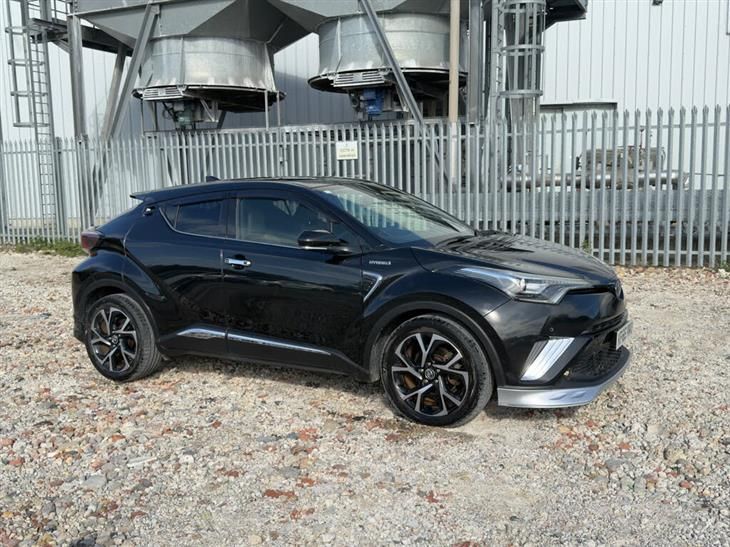Toyota C-HR+