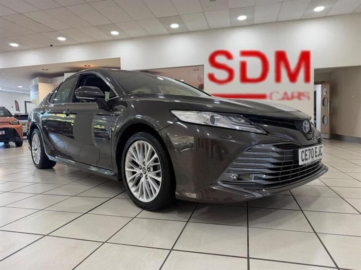 Toyota Camry 2.5 VVT-h Excel Saloon 4dr Petrol Hybrid CVT Euro 6 (s/s) (218 ps)