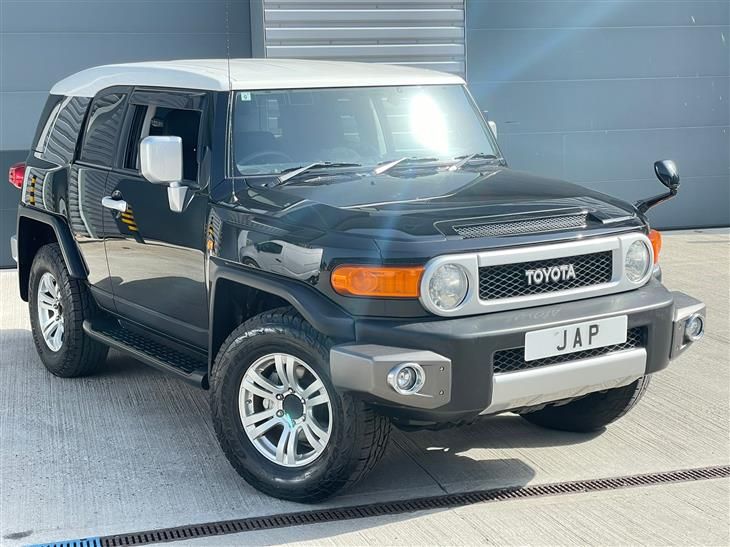 Toyota FJ Cruiser