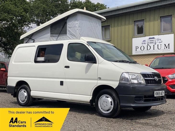 Toyota Hi-Ace 280 2.5 D-4D with KITCHEN-SINK-TOWBAR-R&R-POPUP