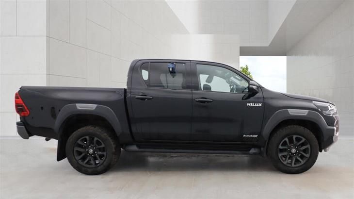 Used Black Toyota Hilux cars for sale - PistonHeads UK