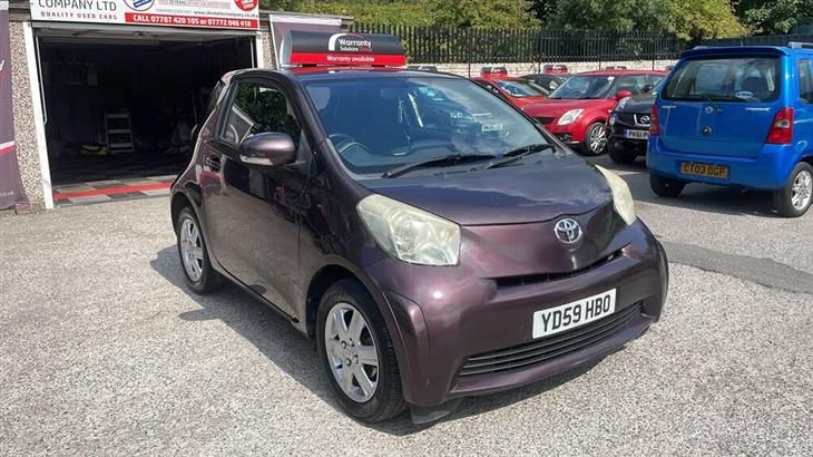 Toyota iQ