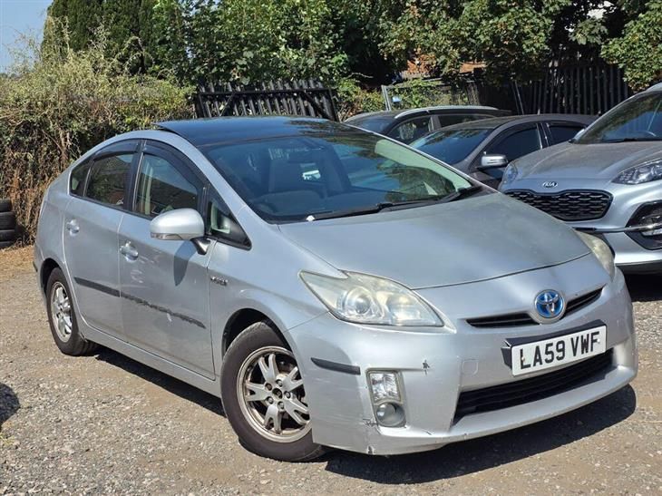 Toyota Prius+