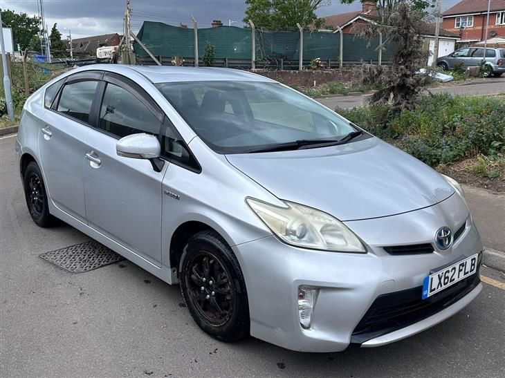 Toyota Prius+