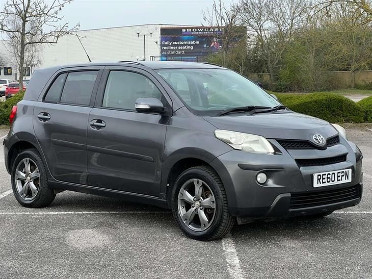 Toyota Urban Cruiser 1.4 D-4D SUV 5dr Diesel Manual 4WD Euro 5 (90 ps)