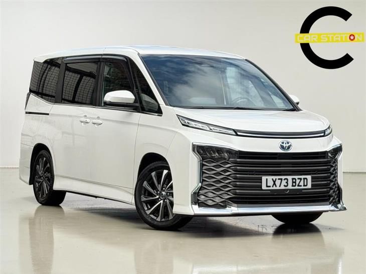 Toyota Voxy 1.8 Hybrid Petrol Auto 8 Seater MPV