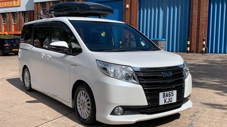 Toyota Voxy NOAH 1.8 PETROL HYBRID 7 SEATS AUTO MPV ULEZ