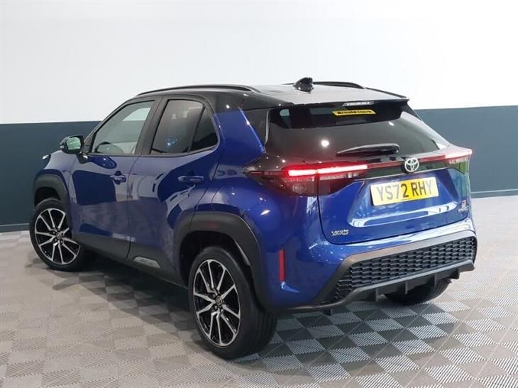 Toyota GR Yaris Toyota Yaris Cross 1.5 Hybrid GR Sport 5dr CVT — миниатюра 2