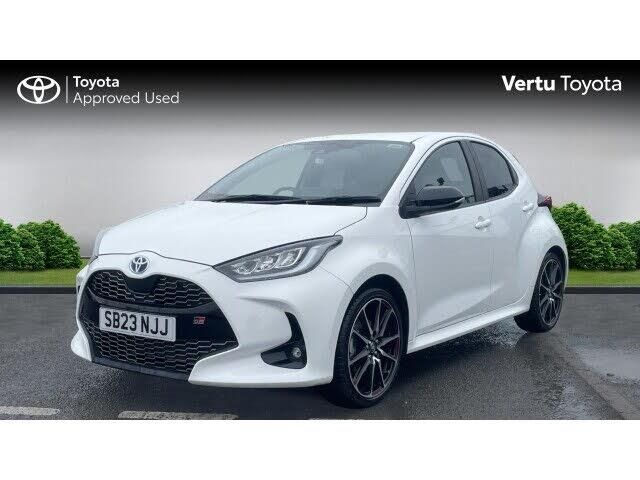 Toyota GR Yaris Toyota Yaris 1.5 Hybrid GR Sport 5dr CVT Hybrid Hatchback — миниатюра 3