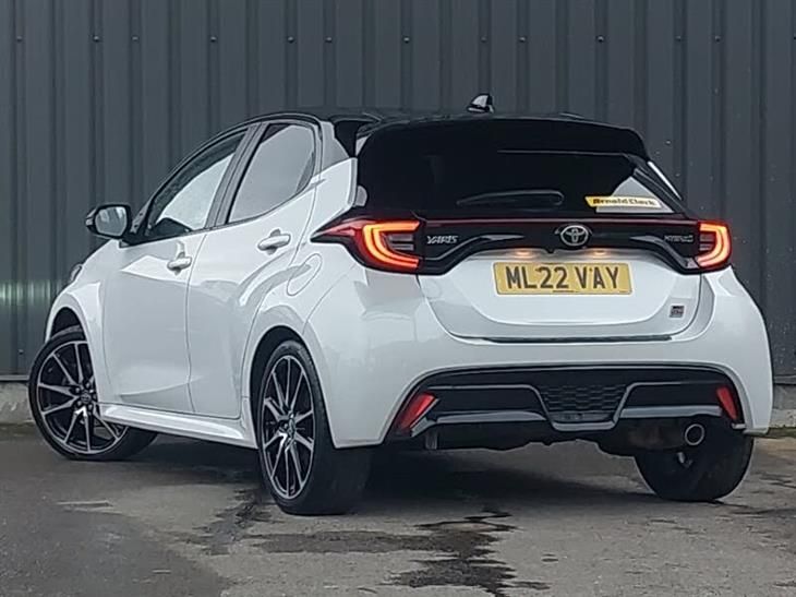 Toyota GR Yaris Toyota Yaris 1.5 Hybrid GR Sport 5dr CVT — миниатюра 2