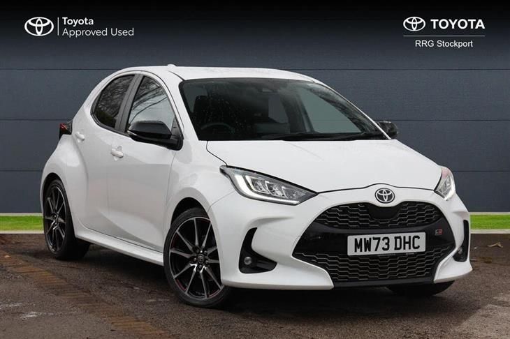 Toyota GR Yaris Toyota Yaris 1.5 VVT-h GR SPORT E-CVT Euro 6 (s/s) 5dr — миниатюра 1