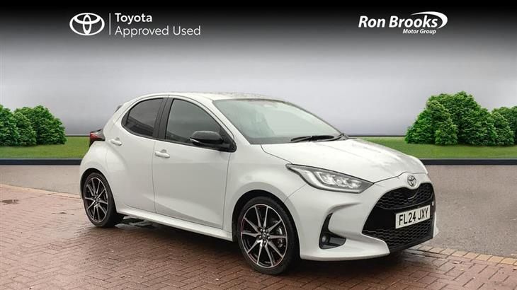 Toyota GR Yaris Toyota Yaris 1.5 VVT-h GR SPORT E-CVT Euro 6 (s/s) 5dr — миниатюра 1