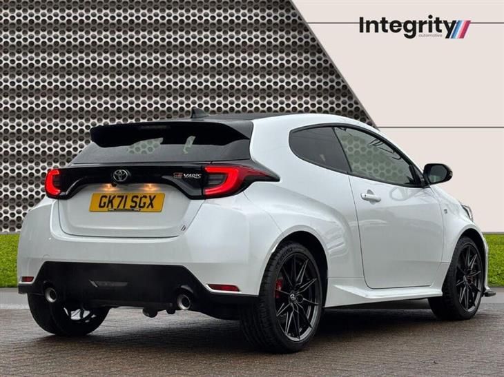 Toyota GR Yaris Toyota Yaris 1.6T GR Circuit Hatchback 3dr Petrol Manual AWD Euro 6 (261 ps) — миниатюра 4