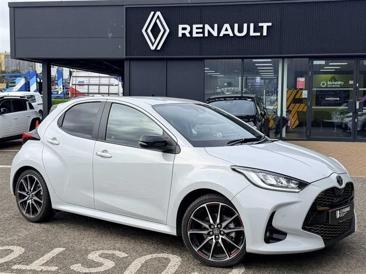 Toyota GR Yaris Toyota Yaris Gr Sport Hev Cvt — миниатюра 1