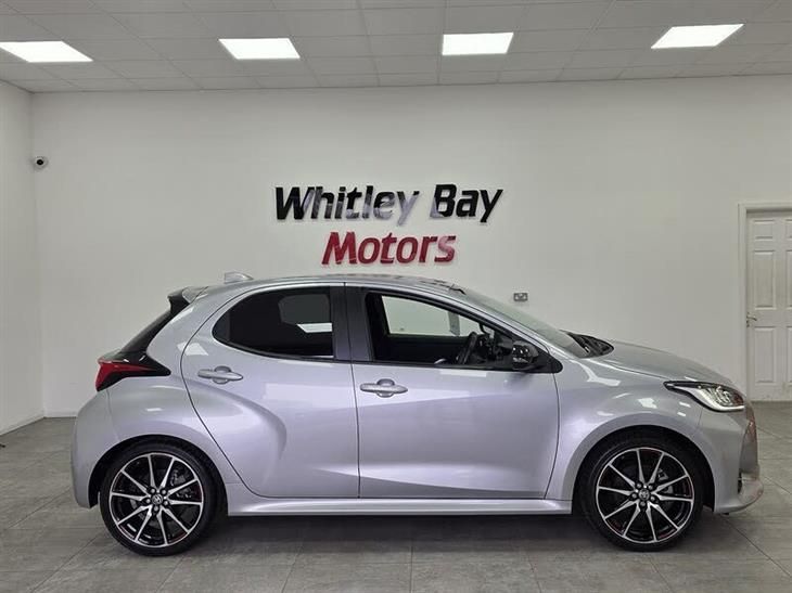 Toyota GR Yaris Toyota Yaris VVT-h GR SPORT — миниатюра 2