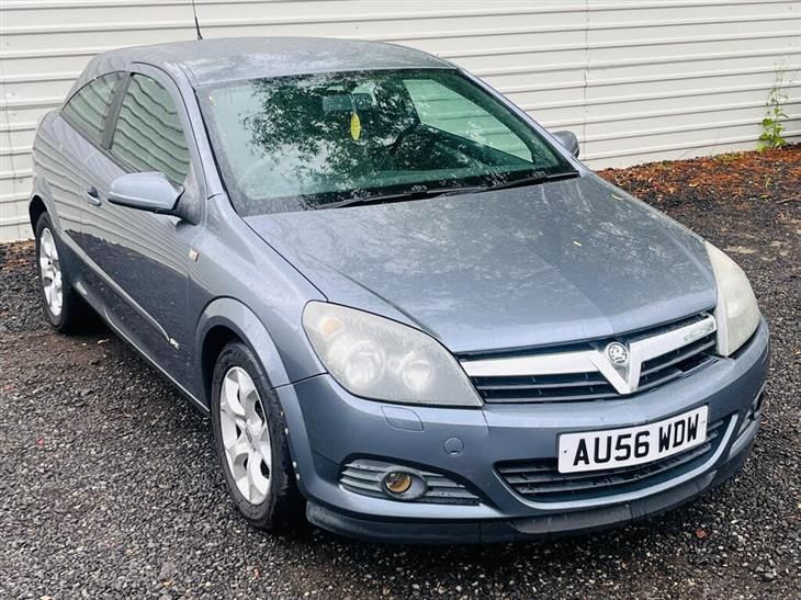 Vauxhall Astra 1.4i 16v SXi Sport Hatch 3dr - Image 4