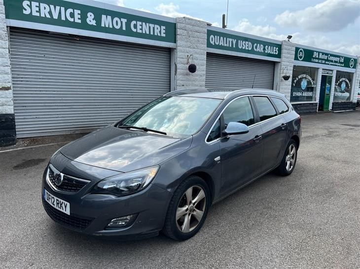 Cheap Vauxhall Astra SRI CDTI S/S 5-Door for sale in Holmfirth, West Yorkshire