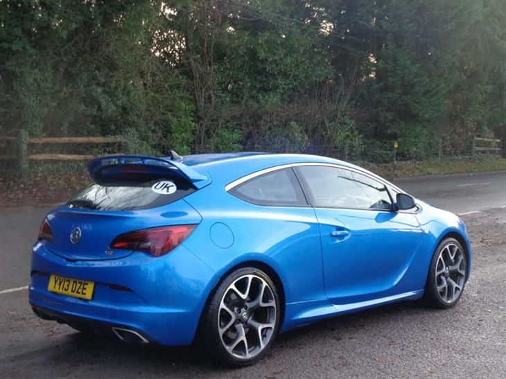 Vauxhall Astra J Vxr For Sale The Perfect Car For Your Next Road Trip - 79vcbdt