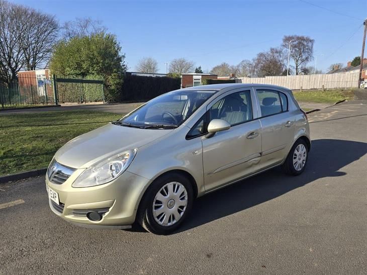 Vauxhall Corsa 1.2i 16v Club 5dr - Image 3