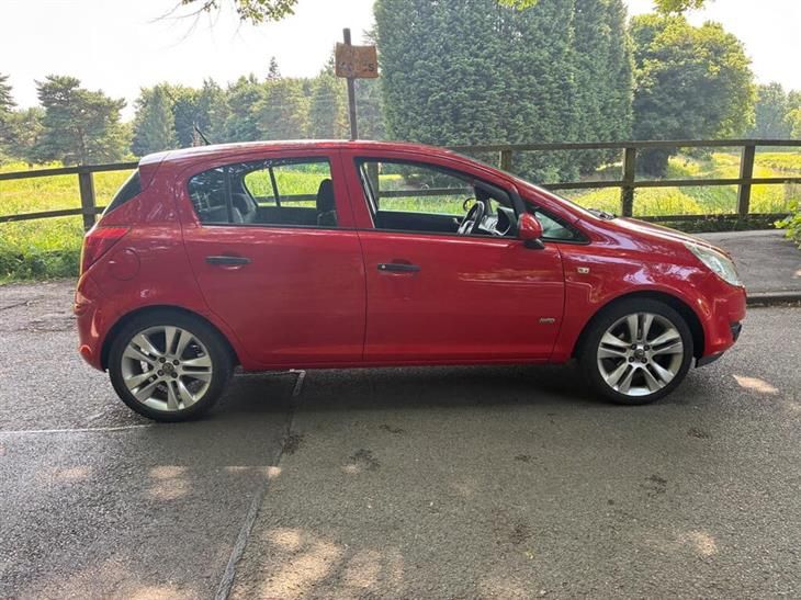 Vauxhall Corsa 1.3 CDTi 16v Life 5dr - Image 2