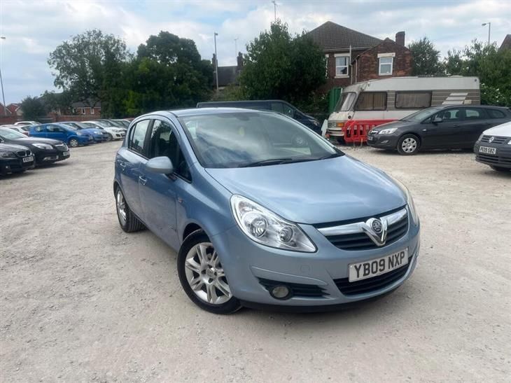 Cheap Vauxhall Corsa DESIGN 16V 5-Door for sale in Burton upon Trent, Staffordshire