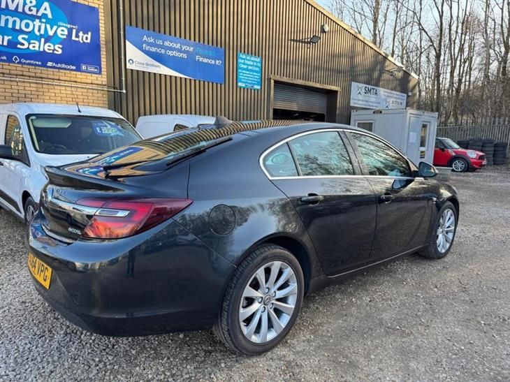 Vauxhall Insignia 2.0 CDTi ecoFLEX Elite Euro 5 (s/s) 5dr - Image 2