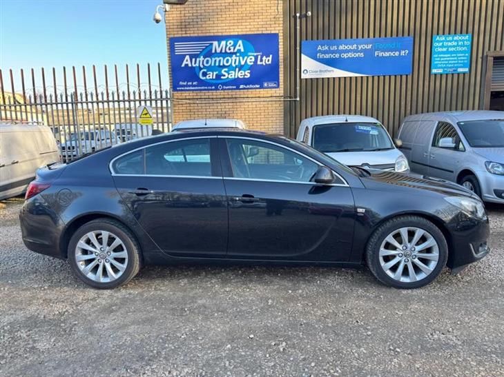 Vauxhall Insignia 2.0 CDTi ecoFLEX Elite Euro 5 (s/s) 5dr - Image 3
