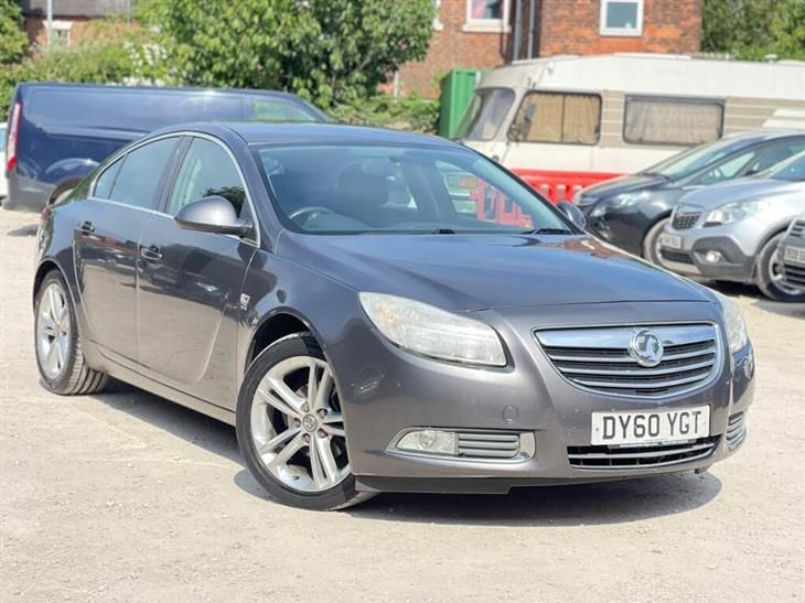 Cheap Vauxhall Insignia SRI NAV 5-Door for sale in Burton upon Trent, Staffordshire