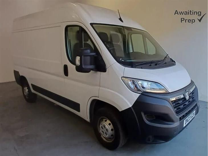 Vauxhall Movano