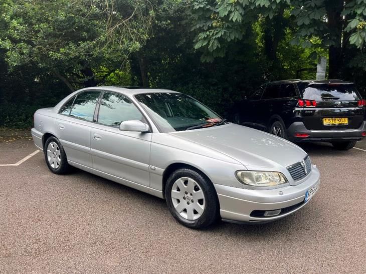 Vauxhall Omega