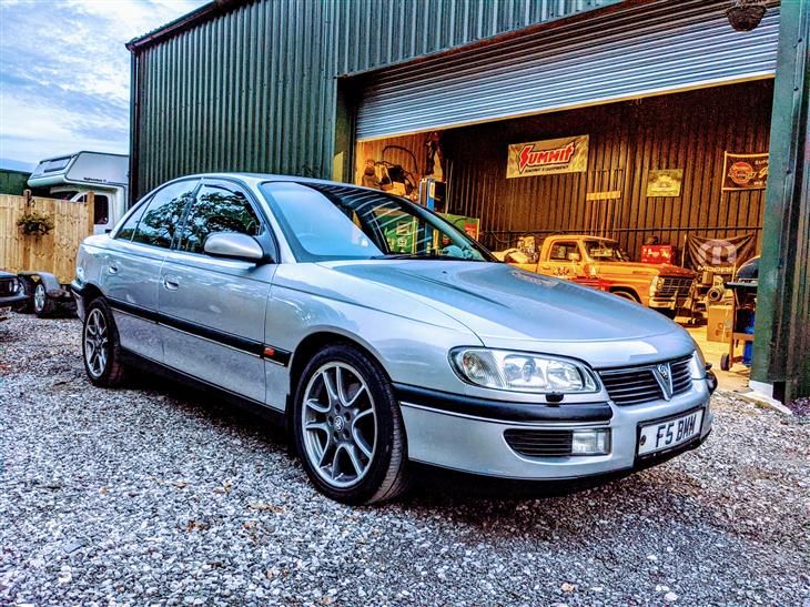Vauxhall Omega cars for sale PistonHeads UK