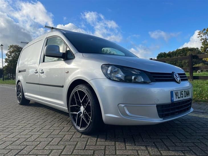 https://img.pistonheads.com/Fullsize/volkswagen/caddy/1-6-c20-tdi-startline-101-bhp/volkswagen-caddy-1-6-c20-tdi-startline-101-bhp-1079896921-2.jpg