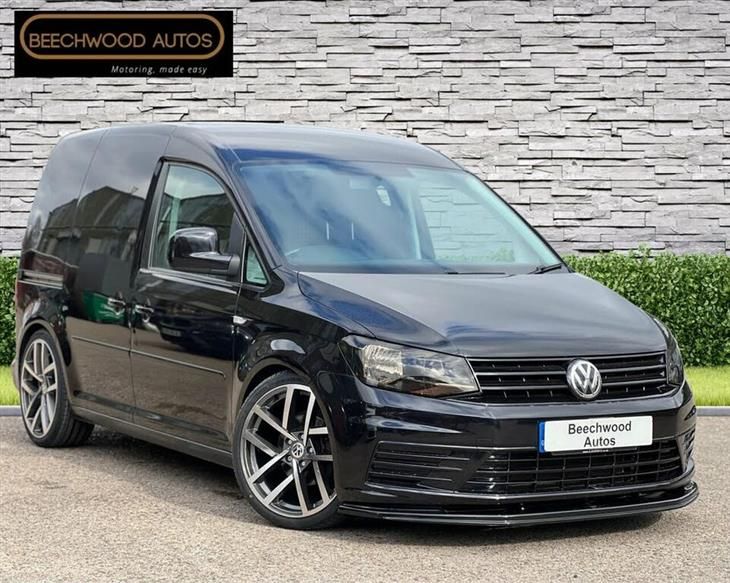 https://img.pistonheads.com/Fullsize/volkswagen/caddy/2-0l-c20-tdi-startline-0d-74-bhp/volkswagen-caddy-2-0l-c20-tdi-startline-0d-74-bhp-1080469613-1.jpg