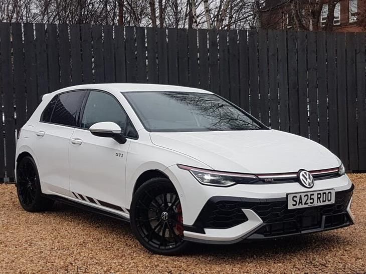 Volkswagen Golf GTI Mk8 Volkswagen Golf 2.0 TSI 300 GTI Clubsport 5dr DSG — миниатюра 1