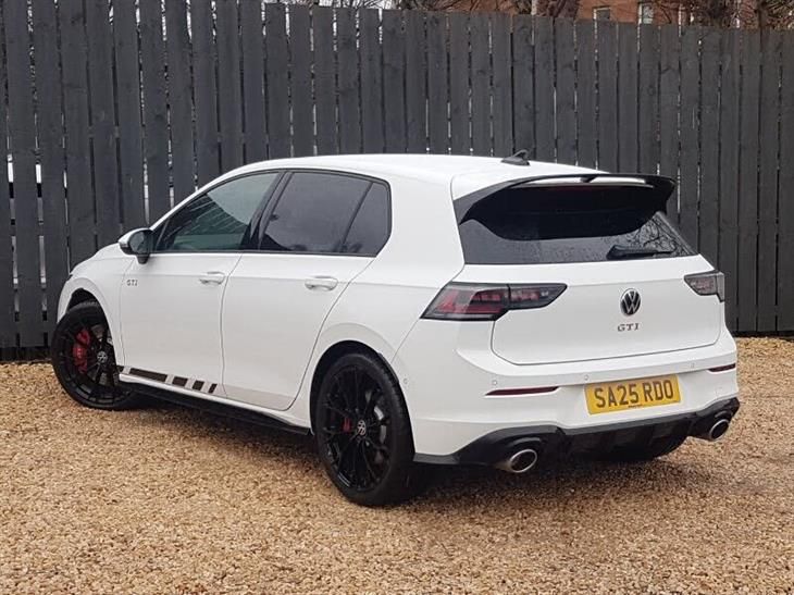 Volkswagen Golf GTI Mk8 Volkswagen Golf 2.0 TSI 300 GTI Clubsport 5dr DSG — миниатюра 2