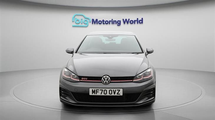 Volkswagen Golf GTI Mk8 Volkswagen Golf 2.0 TSI GPF GTI Performance Hatchback 5dr Petrol DSG Euro 6 (s/s) (245 ps) — миниатюра 3