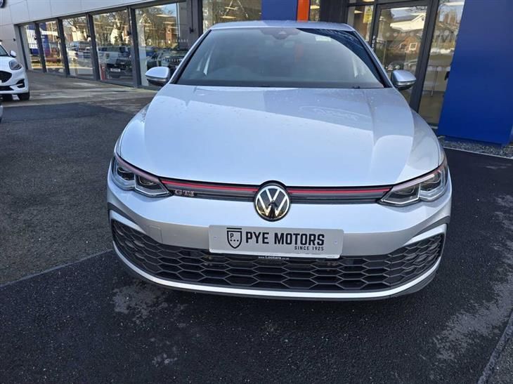 Volkswagen Golf GTI Mk8 Volkswagen Golf 2.0 TSI GTI 5dr DSG — миниатюра 3