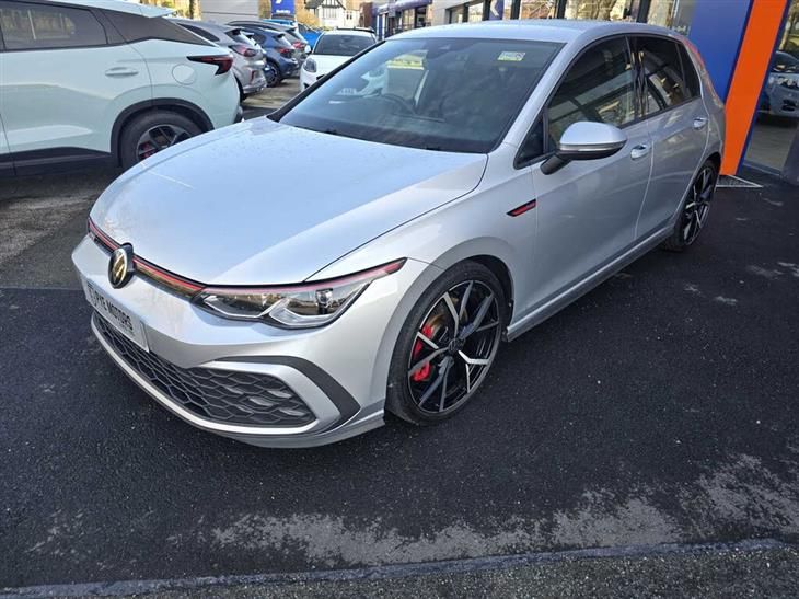 Volkswagen Golf GTI Mk8 Volkswagen Golf 2.0 TSI GTI 5dr DSG — миниатюра 4