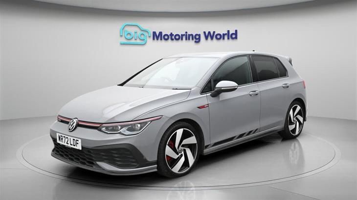 Volkswagen Golf GTI Mk8 Volkswagen Golf 2.0 TSI GTI Clubsport Hatchback 5dr Petrol DSG Euro 6 (s/s) (300 ps) — миниатюра 4