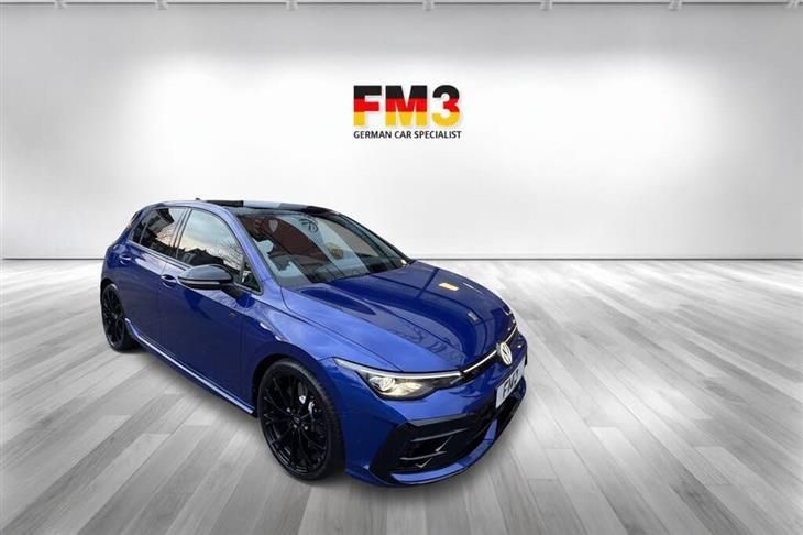 Volkswagen Golf R Mk8 Volkswagen Golf 2.0 TSI R Black Edition Hatchback 5dr Petrol DSG 4Motion Euro 6 (s/s) (333 ps) — миниатюра 2