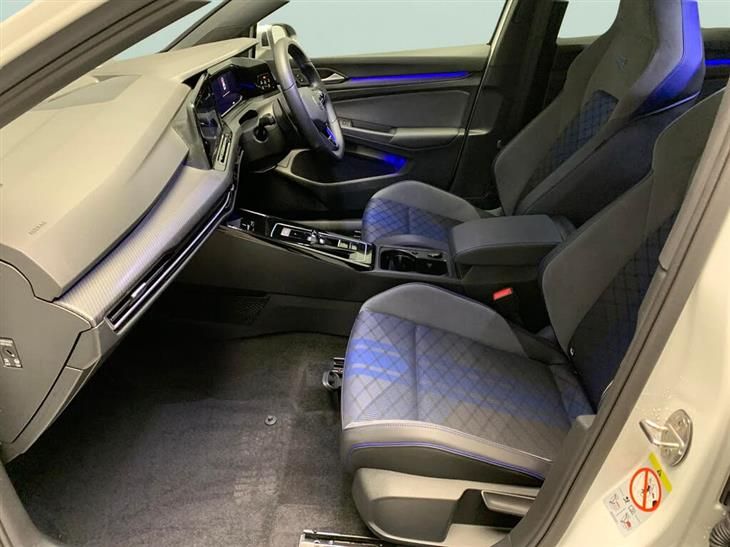 Volkswagen Golf R Mk8 Volkswagen Golf 2.0 TSI R Hatchback 5dr Petrol DSG 4Motion Euro 6 (s/s) (320 ps) — миниатюра 4