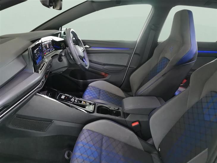 Volkswagen Golf R Mk8 Volkswagen Golf 2.0 TSI R Hatchback 5dr Petrol DSG 4Motion Euro 6 (s/s) (320 ps) — миниатюра 4